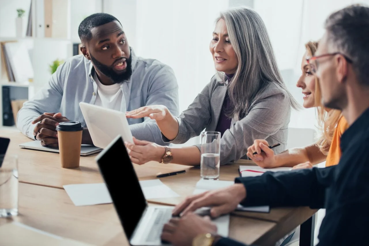 Maximizing Your ROI with Strategies for Choosing the Right Digital Marketing Agency